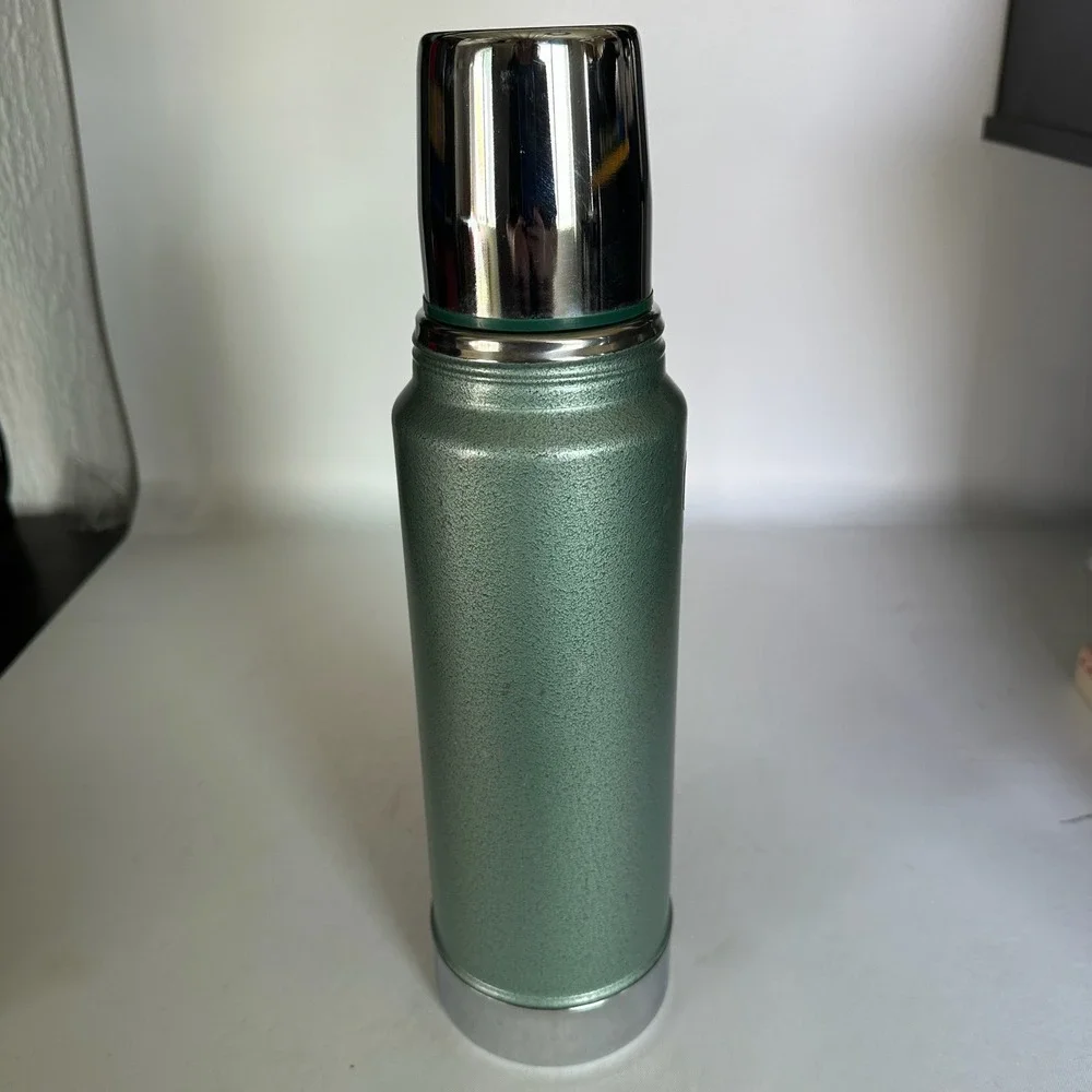 Vintage Aladdin Stanley 1 Quart Vacuum Bottle Thermos A-944DH Hammertone Green - Picture 4 of 14